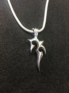 pegasus. pendant top with silver chain.meaning:flights of fantasy,mystic belief.