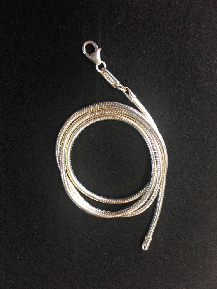 Silver necklace.This 2.5mm chain is made from silver.