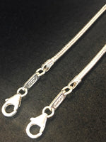 Load image into Gallery viewer, silver chain of end .This 2.5mm chain is made from silver.
