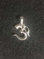 将图片加载到图库查看器，om-pendant. meaning : resonant sound of creation.
